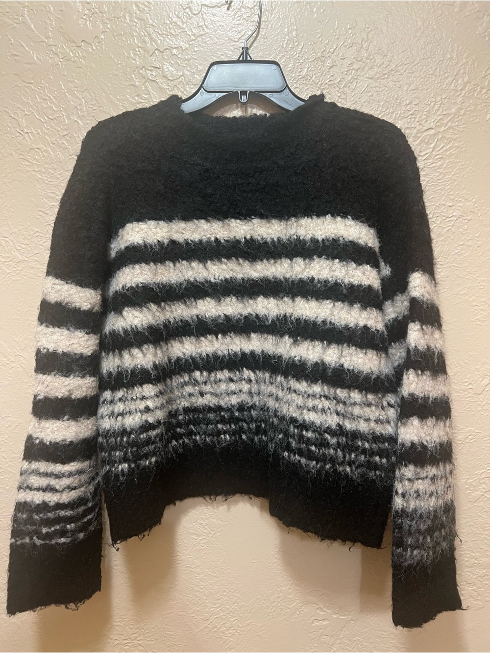 Universal Thread Black and White Striped Fuzzy Crewneck Sweater